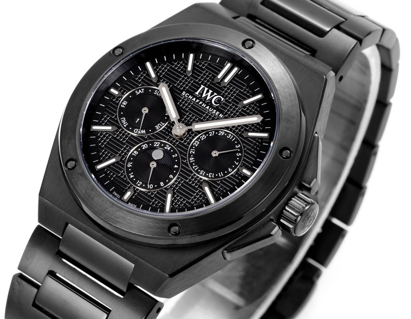 IWC Ingenieur Automatic 41.6mm Black Dial Black Steel Men's Watch - Image 4