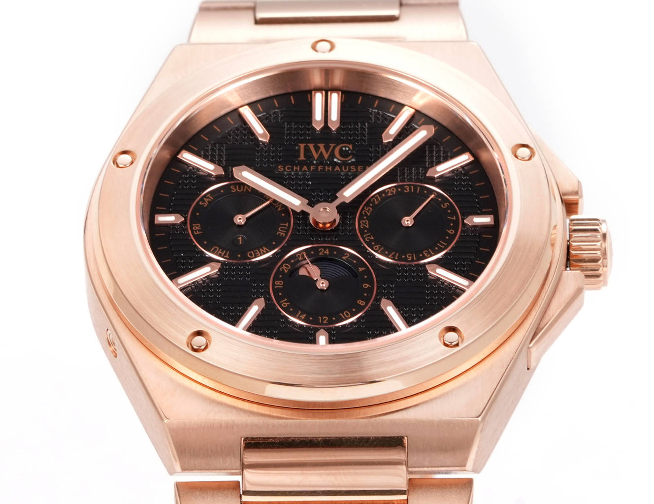 IWC Ingenieur Automatic 41.6mm Black Dial Rose Gold Men's Watch - Image 3
