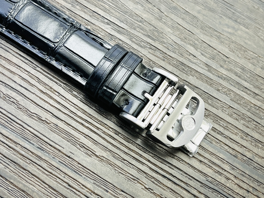 IW358305 (10)