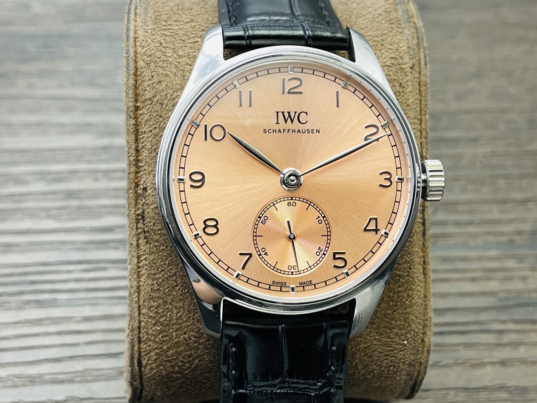 IWC Portuguese Automatic IW358313 Men's Watch 40.4mm Pink Dial Stainless Steel Case Leather Strap - Image 2