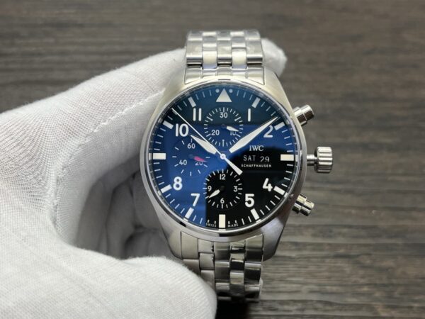IWC Pilot’s Watch Chronograph IW377710 – 43mm Black Dial Stainless Steel Bracelet - Image 3