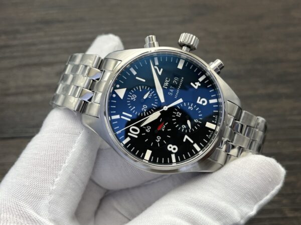 IWC Pilot’s Watch Chronograph IW377710 – 43mm Black Dial Stainless Steel Bracelet - Image 5