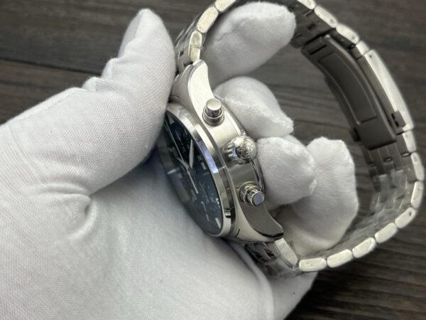 IWC Pilot’s Watch IW378006 – 43mm Green Dial Stainless Steel Bracelet - Image 7