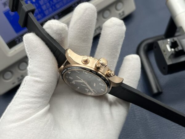 IWC Pilot’s Watch IW388309 – 41mm 18K 5N Gold Men’s Chronograph - Image 7