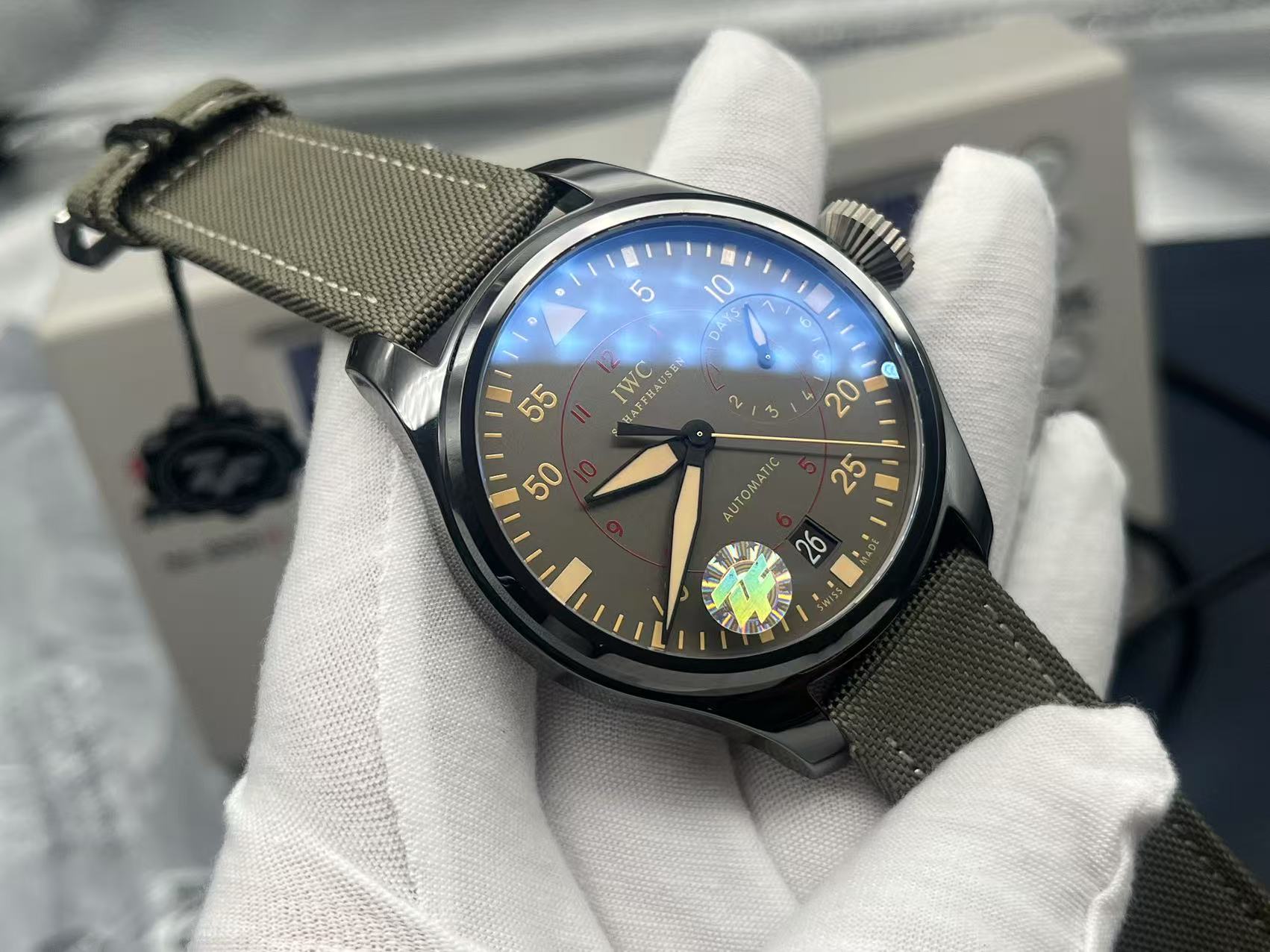 IWC Pilot’s Watch Automatic Mechanical Movement Power Reserve Date Display 60M Water Resistant Men’s Watch Swiss Watch 48.6mm Grey Dial Ceramic Case - Image 5
