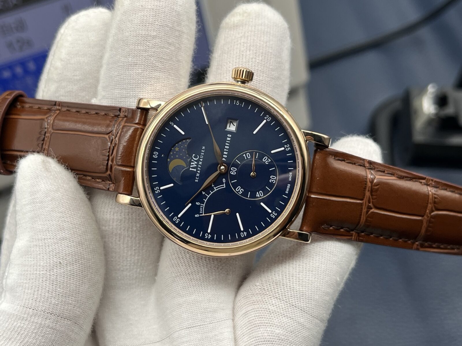 IWC Portofino Hand-Wound 8 Days 45mm Blue Dial 18K Rose Gold Watch - Image 4