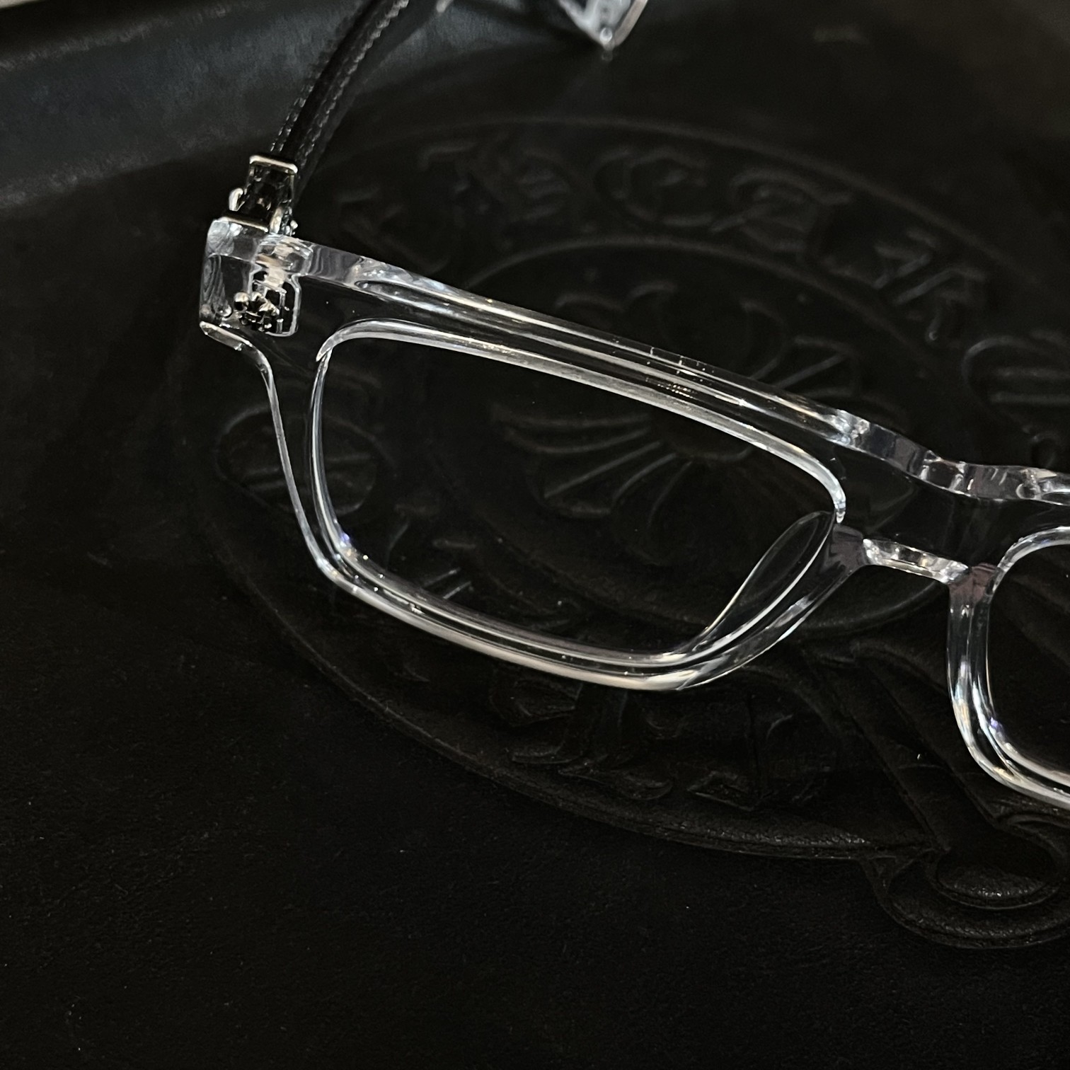 Chrome Hearts Scout Flower Clear Frame Glasses - Image 8