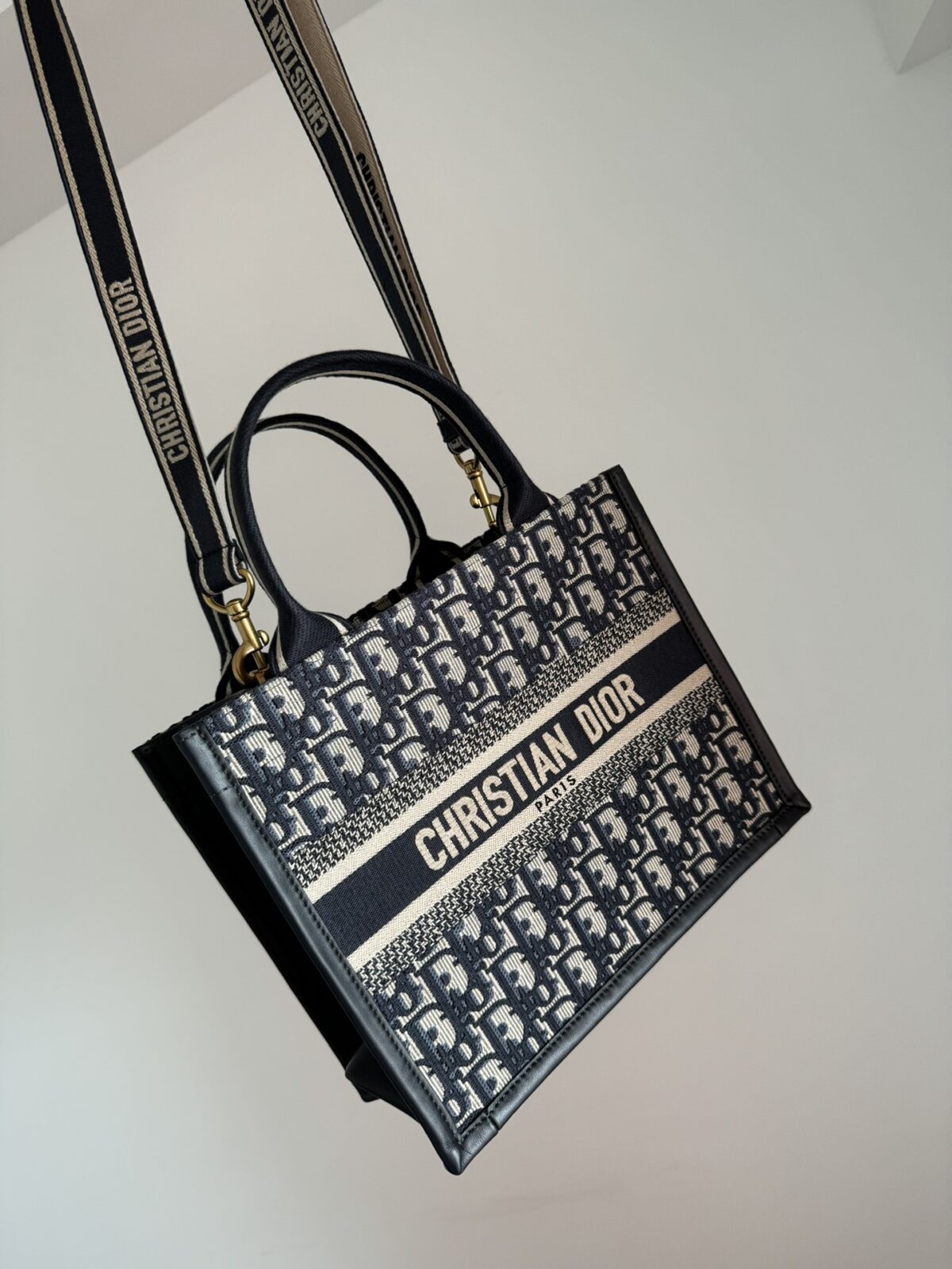 Dior Book Tote Small Blue Oblique Embroidered Calfskin Bag - Image 5