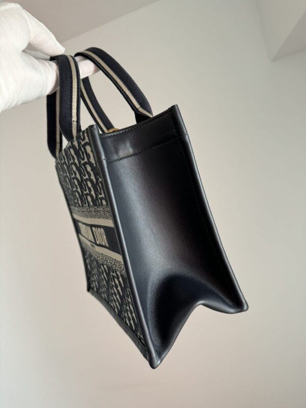 Dior Book Tote Small Blue Oblique Embroidered Calfskin Bag - Image 7