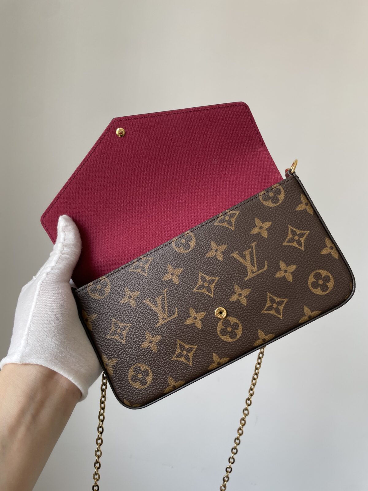 Louis Vuitton Pochette Félicie Monogram 3-in-1 Chain Bag Brown - Image 8