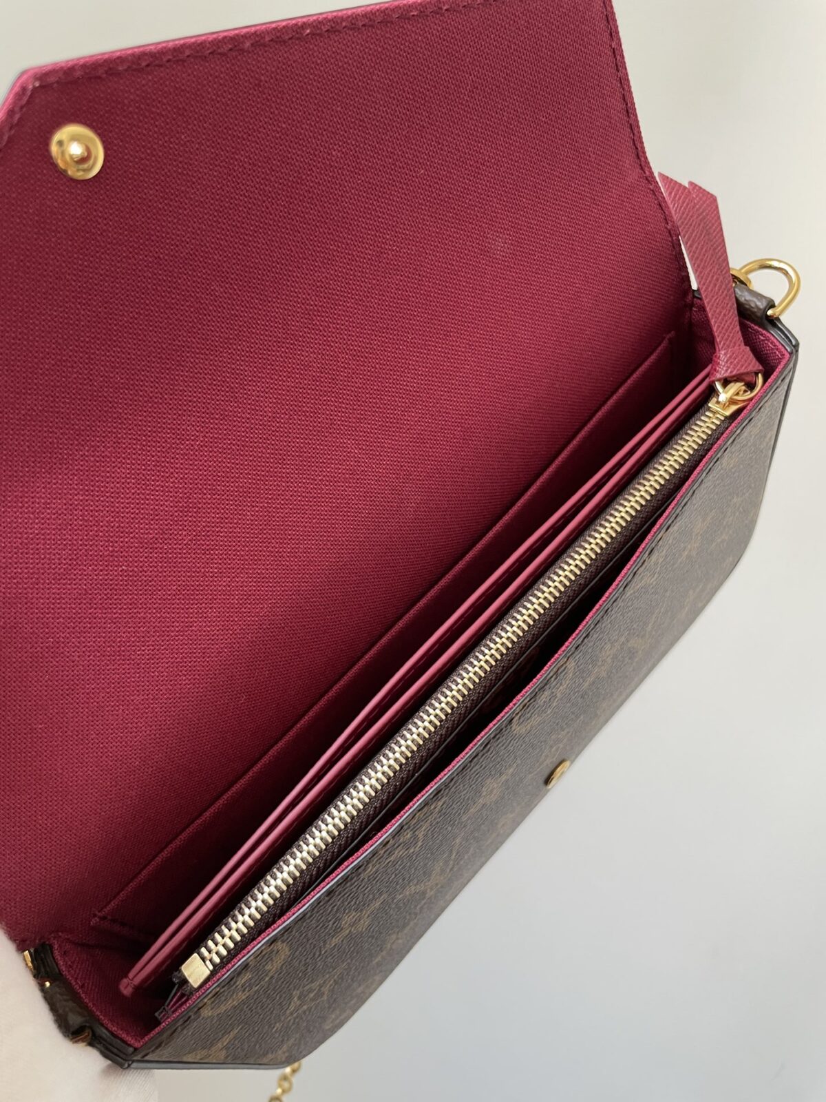 Louis Vuitton Pochette Félicie Monogram 3-in-1 Chain Bag Brown - Image 9