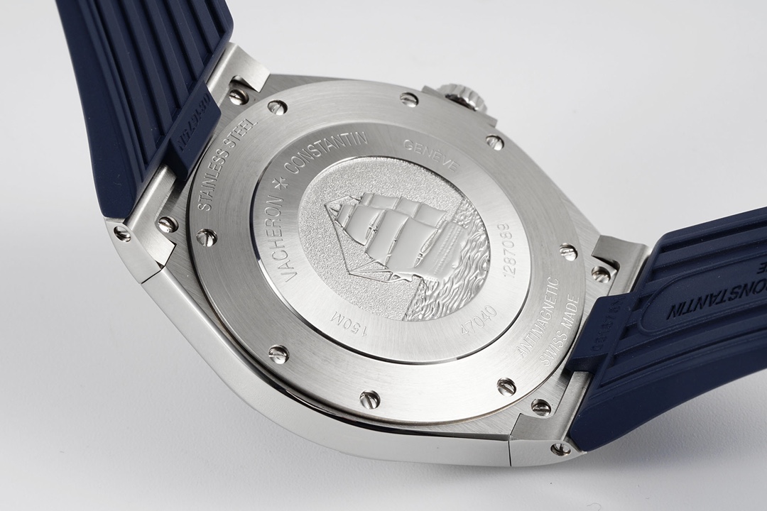 Vacheron Constantin Overseas Automatic 42mm Blue Dial Men’s Watch - Image 9