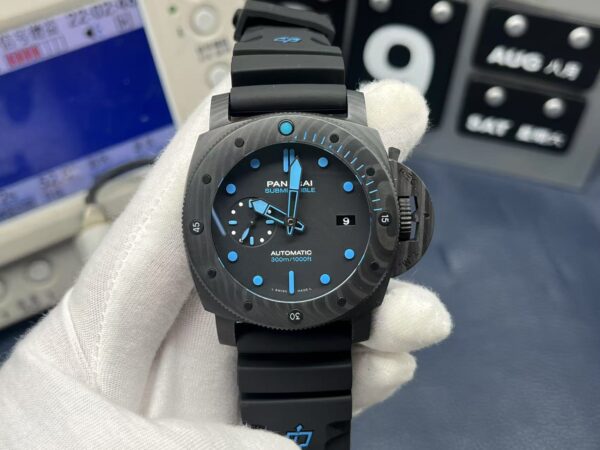 Panerai Submersible Automatic 42mm Black Dial Carbotech Titanium Case Rubber Strap Men’s Watch - Image 3
