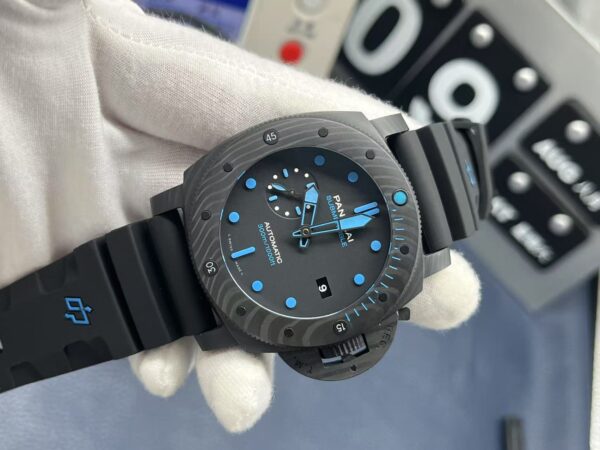 Panerai Submersible Automatic 42mm Black Dial Carbotech Titanium Case Rubber Strap Men’s Watch - Image 4
