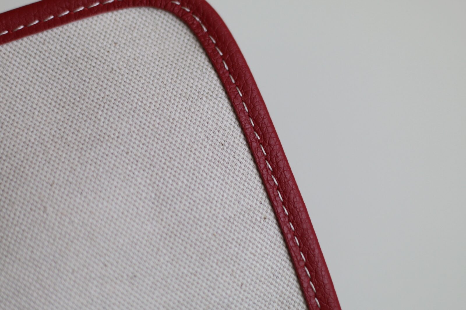 GOYARD Plumet Multi-Pocket Canvas Envelope Crossbody Bag – Unisex - Image 9