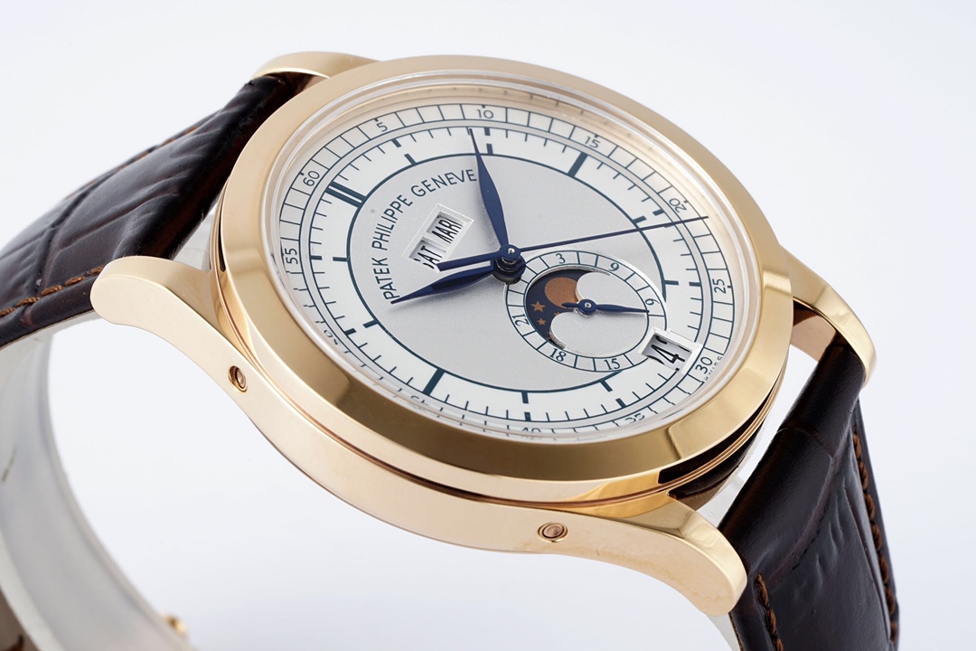 Patek Philippe Complications 5396R-001 White Dial Annual Calendar - Image 6