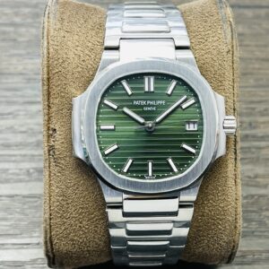 Patek Philippe Nautilus 5711/1A-014 Green Dial