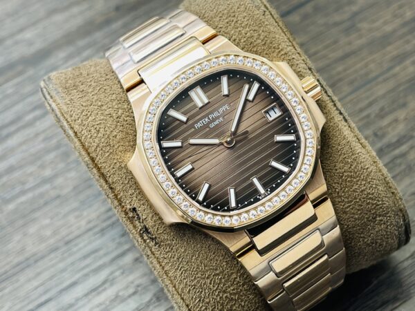 Patek Philippe Nautilus 5711/1Z-001 Brown Dial Rose Gold Diamond Bezel - Image 2