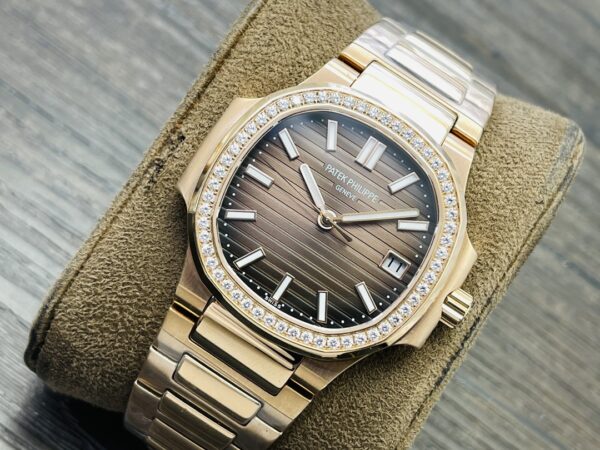 Patek Philippe Nautilus 5711/1Z-001 Brown Dial Rose Gold Diamond Bezel - Image 3
