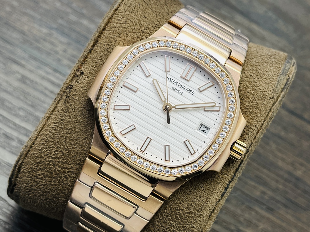 Patek Philippe Nautilus 5711/1Z-002 White Dial Rose Gold Diamond Bezel - Image 3