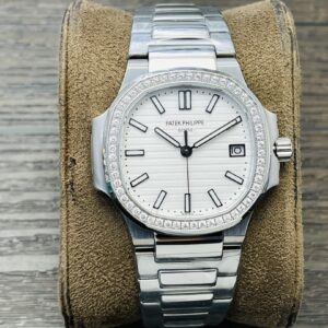 Patek Philippe Nautilus 5711/1Z-011 White Dial Diamond Bezel