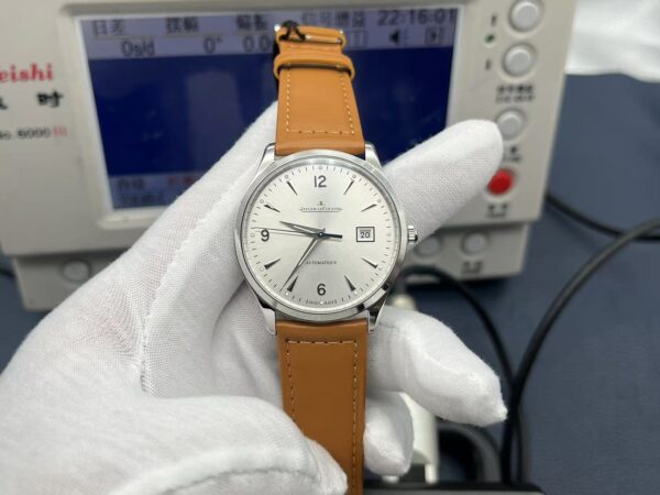 Jaeger-LeCoultre Master Automatic 40mm Silver Dial Stainless Steel Case Leather Strap Men’s Watch - Image 3