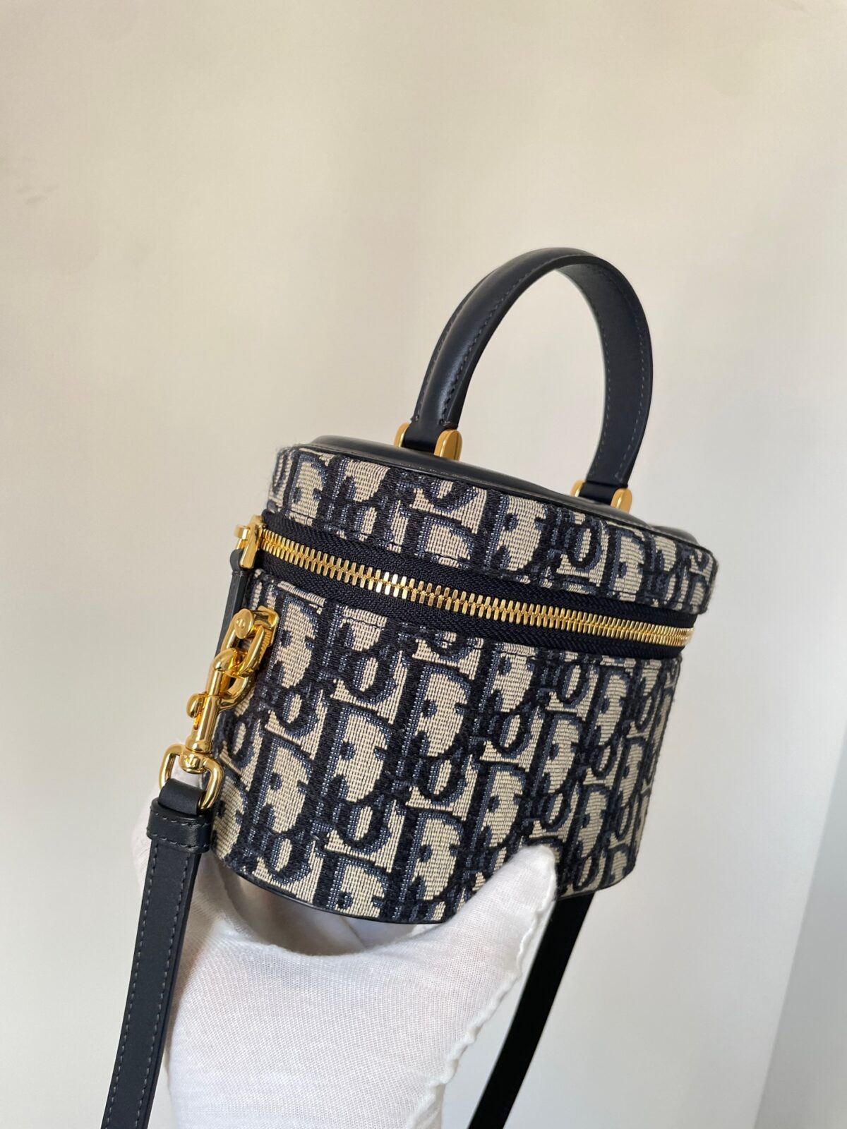 Dior CD Signature Vanity Small Blue Oblique Canvas Bag - Image 5