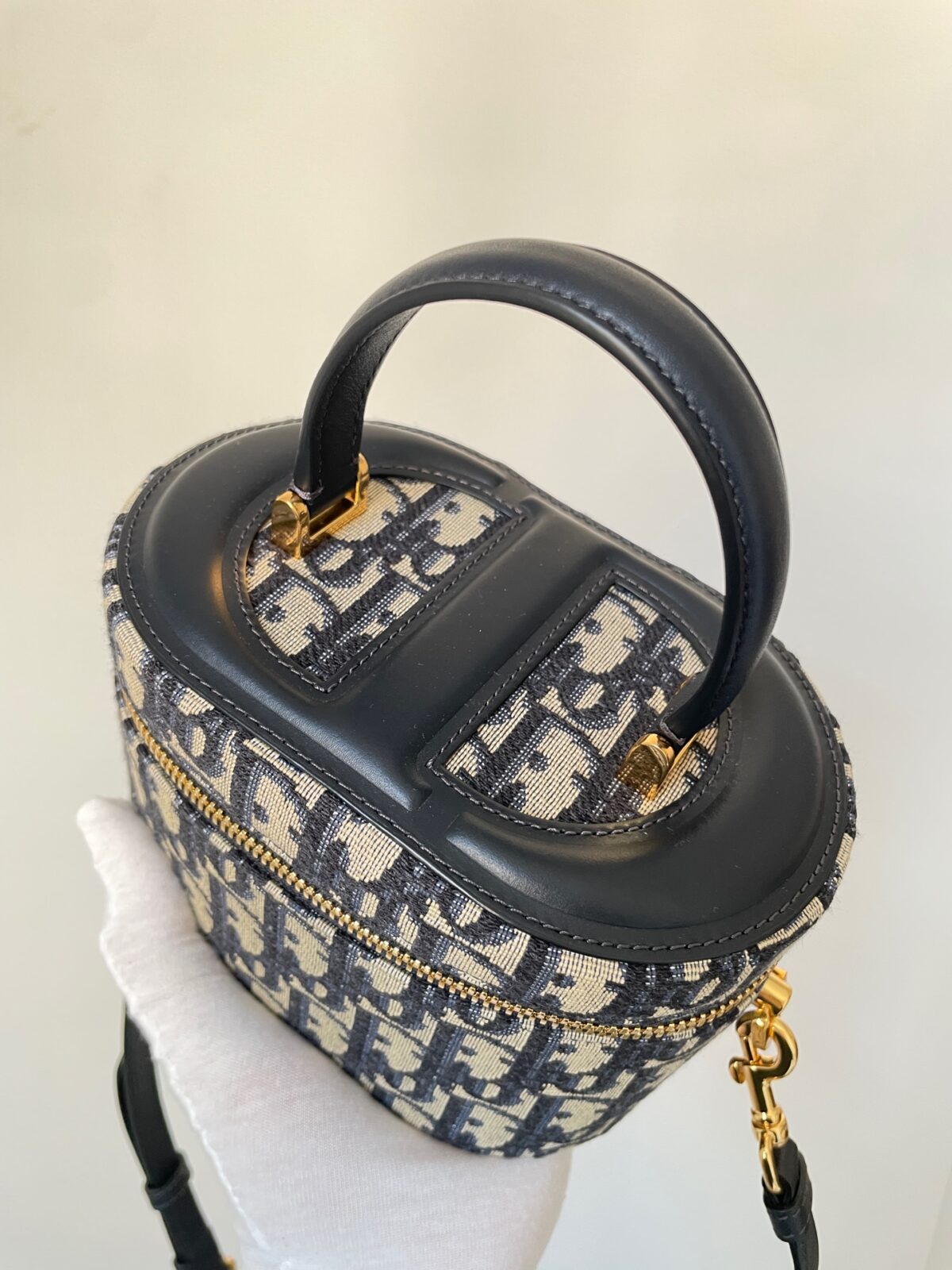 Dior CD Signature Vanity Small Blue Oblique Canvas Bag - Image 6