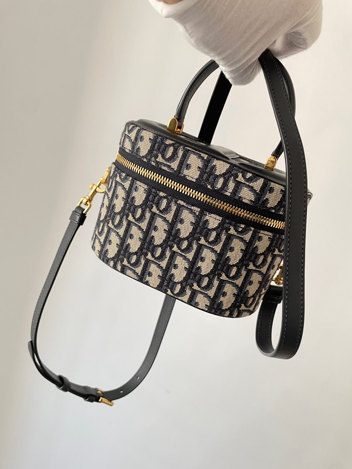 Dior CD Signature Vanity Small Blue Oblique Canvas Bag - Image 8