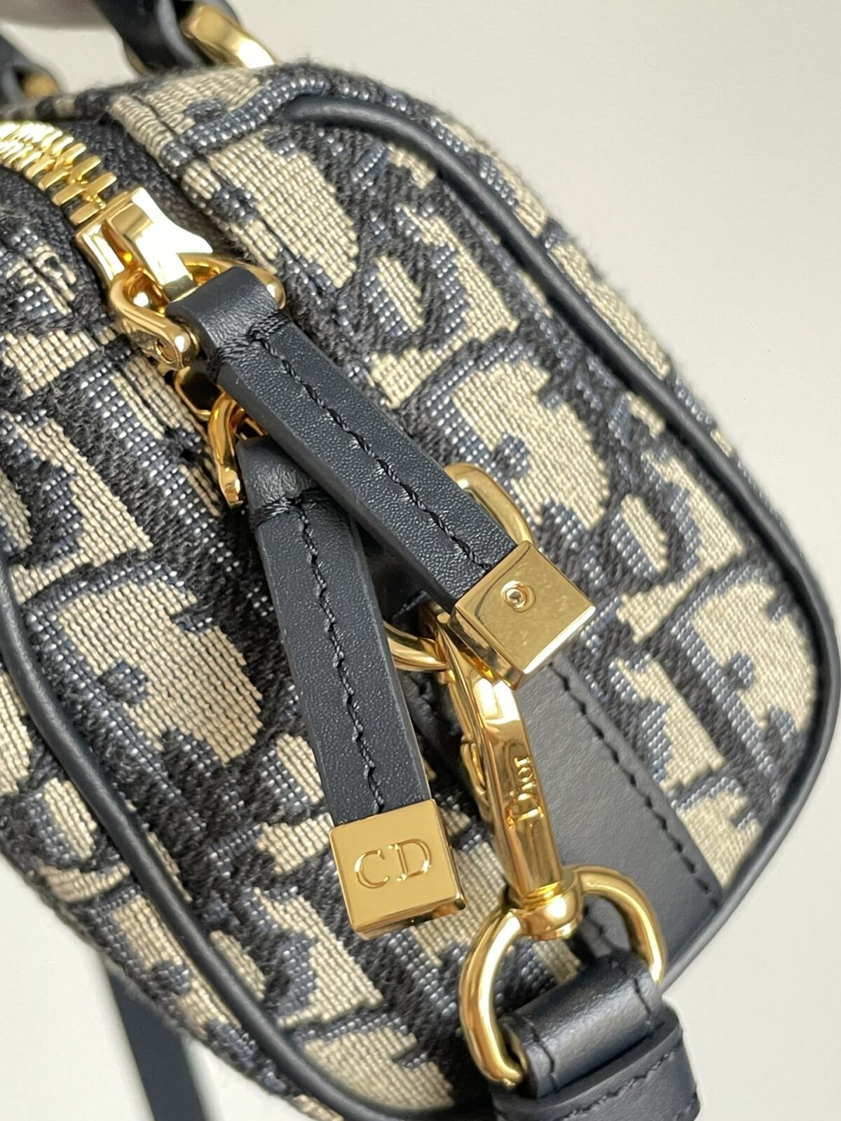 Dior Groove 16 Nano Blue and Black Oblique Boston Bag - Image 8