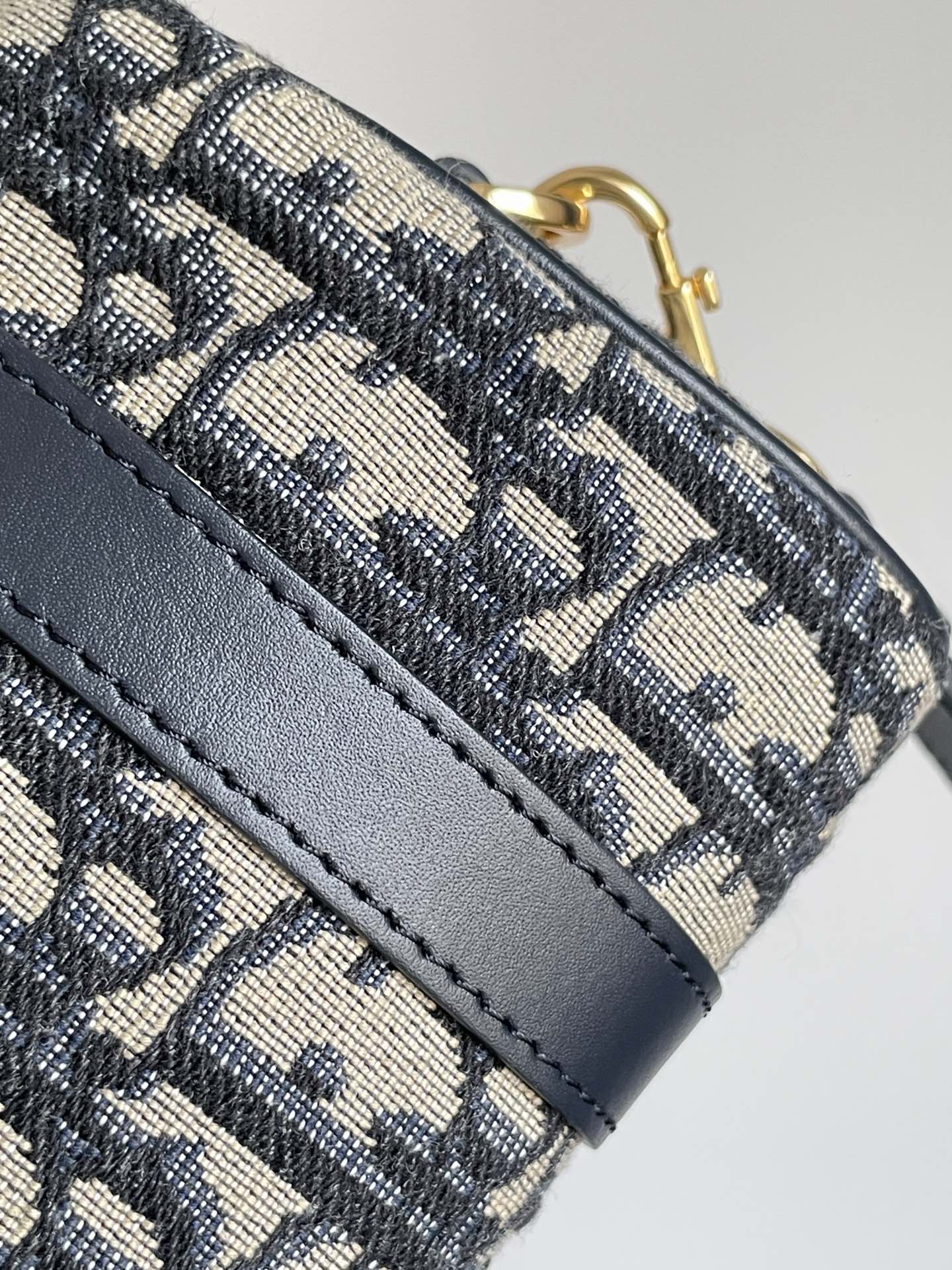 Dior Groove 16 Nano Blue and Black Oblique Boston Bag - Image 9