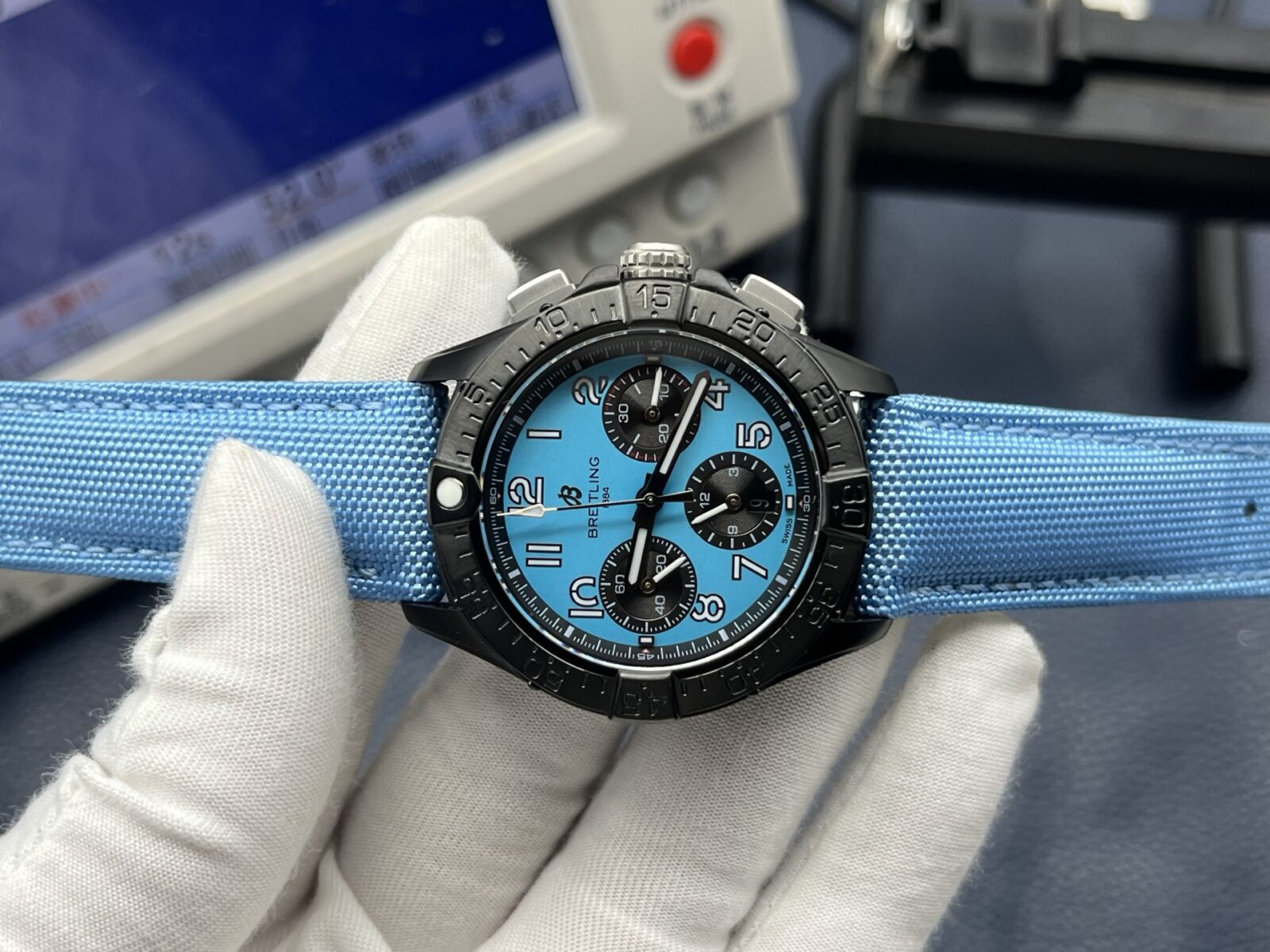 Breitling Avenger Automatic Chronograph Men’s Watch 42mm Blue Dial Ceramic Case with Calf Leather Strap - Image 5