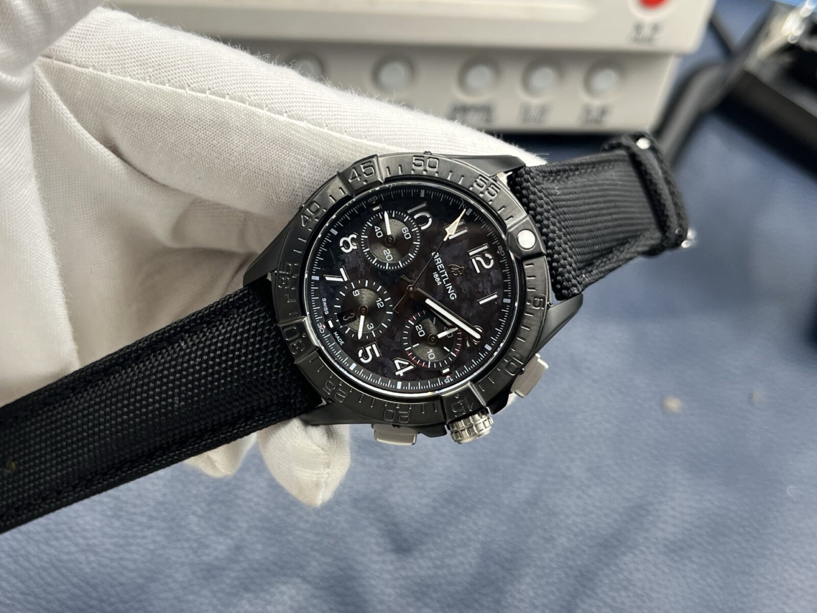 Breitling Avenger Automatic Chronograph Men’s Watch 44mm Black Dial Ceramic Case with Leather Strap - Image 4