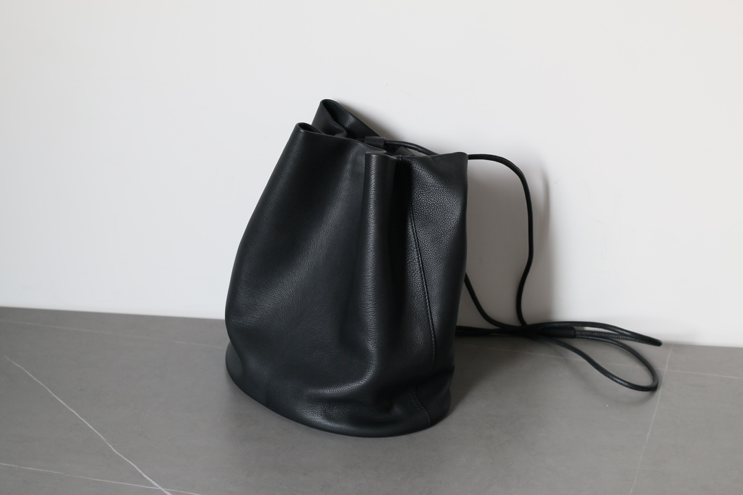 THE ROW Joe Calfskin Drawstring Backpack – Black - Image 3