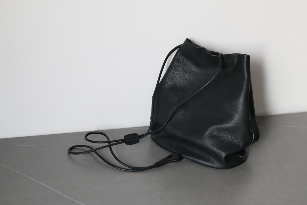 THE ROW Joe Calfskin Drawstring Backpack – Black - Image 4