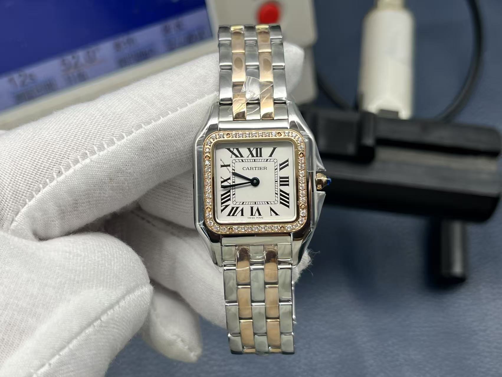 Cartier Panthère de Cartier Series Quartz Women’s Watch 29×37mm White Dial Stainless Steel and 18K Rose Gold Case - Image 3