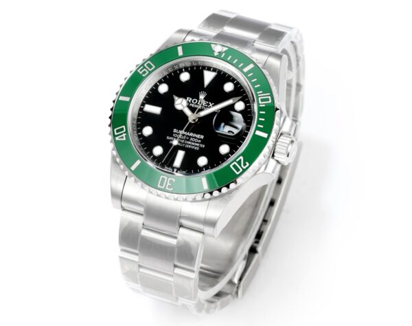 Rolex Submariner Date Green Bezel - Image 2
