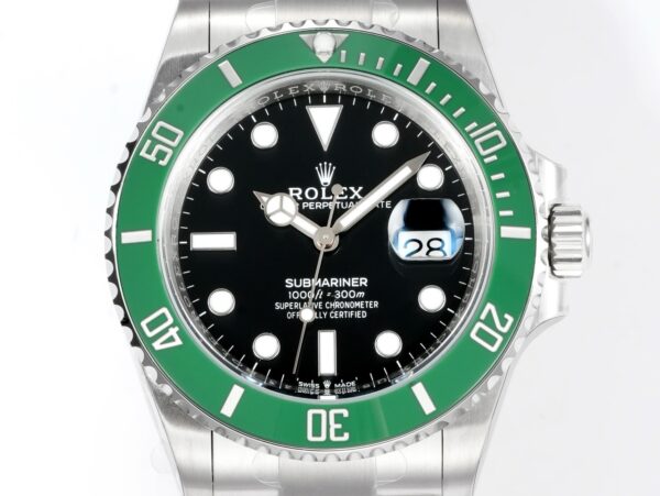 Rolex Submariner Date Green Bezel - Image 5