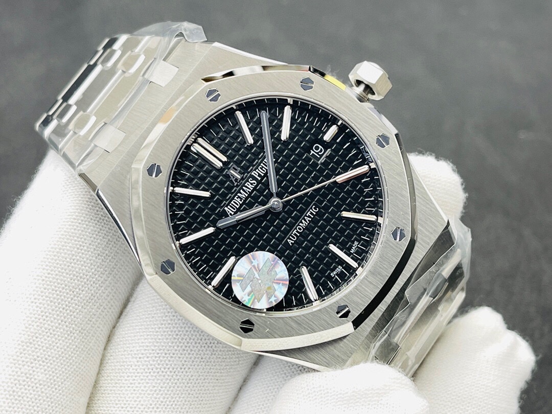 Audemars Piguet Royal Oak 41mm Black Dial Automatic Watch - Image 2