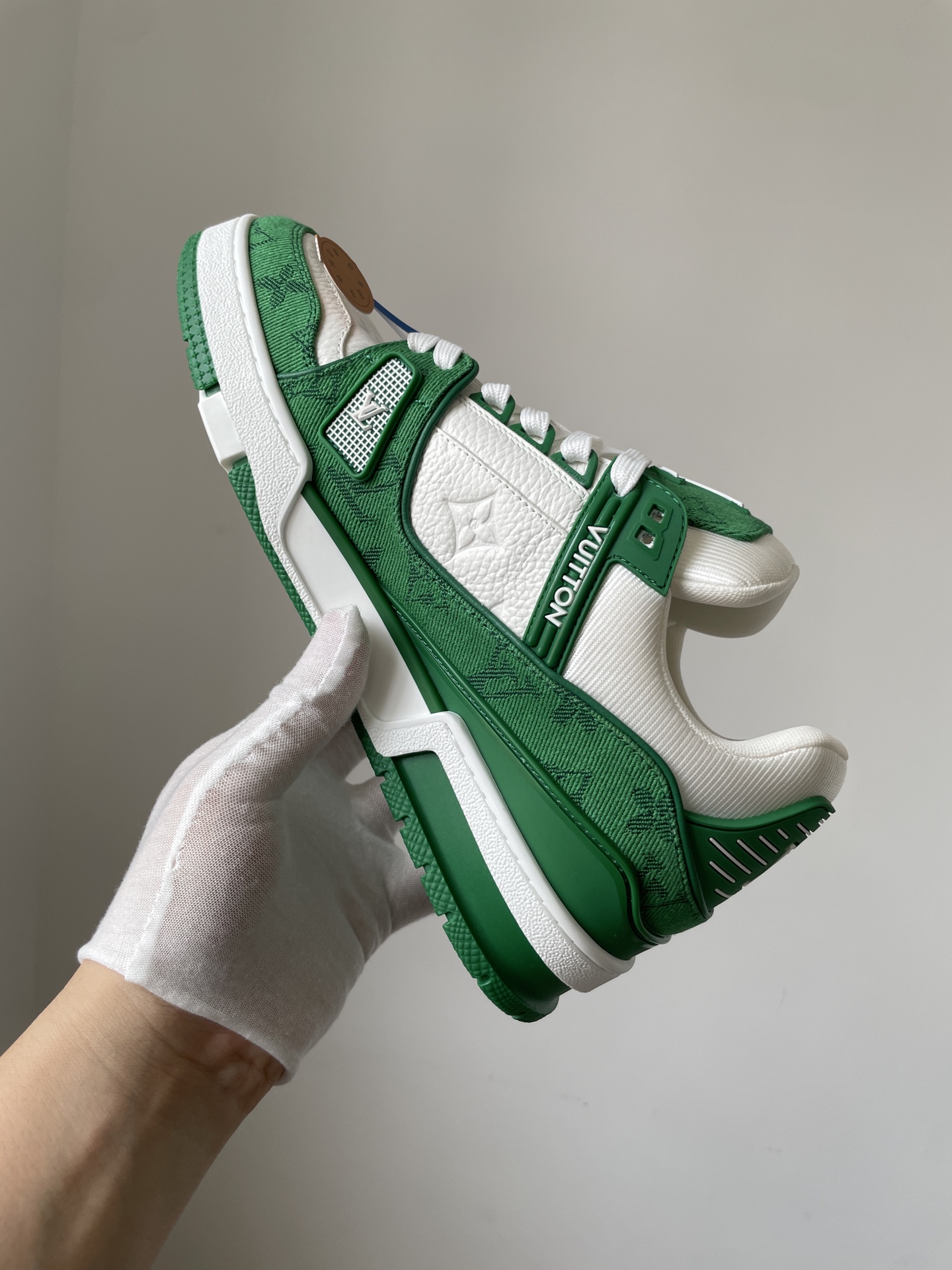 Louis Vuitton Trainer Green White Low-Top Fashion Sneakers - Image 4