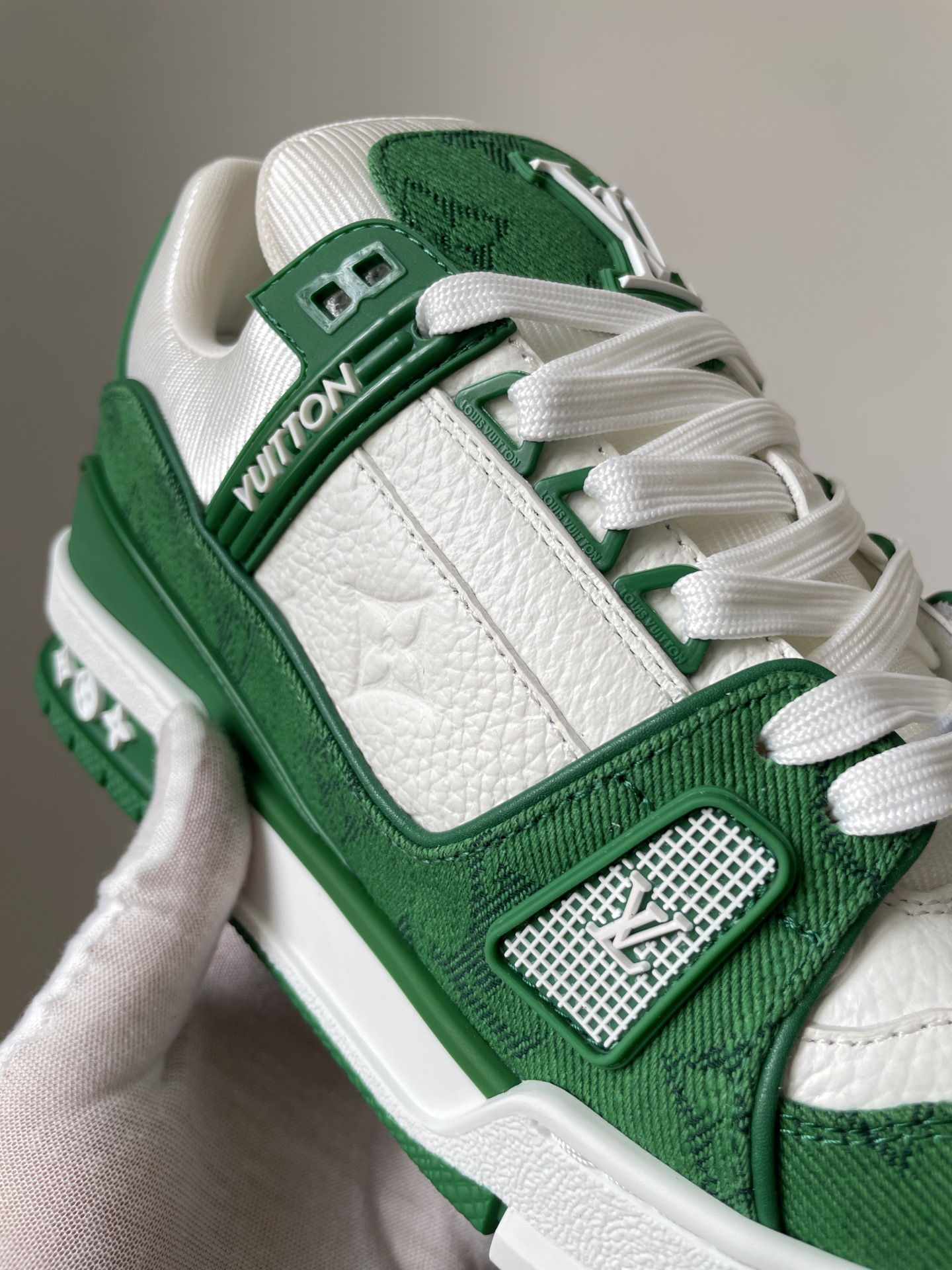 Louis Vuitton Trainer Green White Low-Top Fashion Sneakers - Image 7