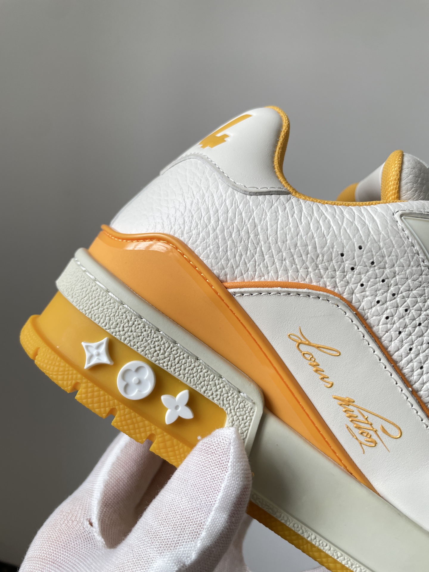 Louis Vuitton Trainer Yellow Signature Low-Top Sneakers - Image 7