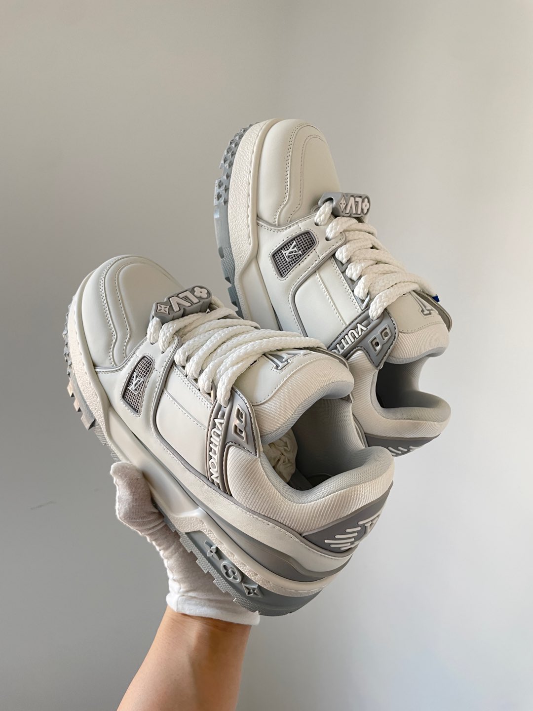 Louis Vuitton Trainer Maxi White Gray Leather Low-Top Sneakers with Beaded Accents - Image 4