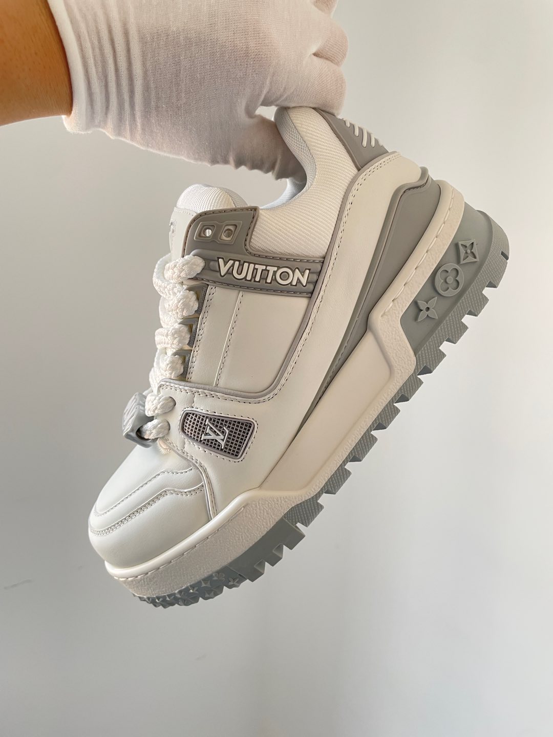 Louis Vuitton Trainer Maxi White Gray Leather Low-Top Sneakers with Beaded Accents - Image 7