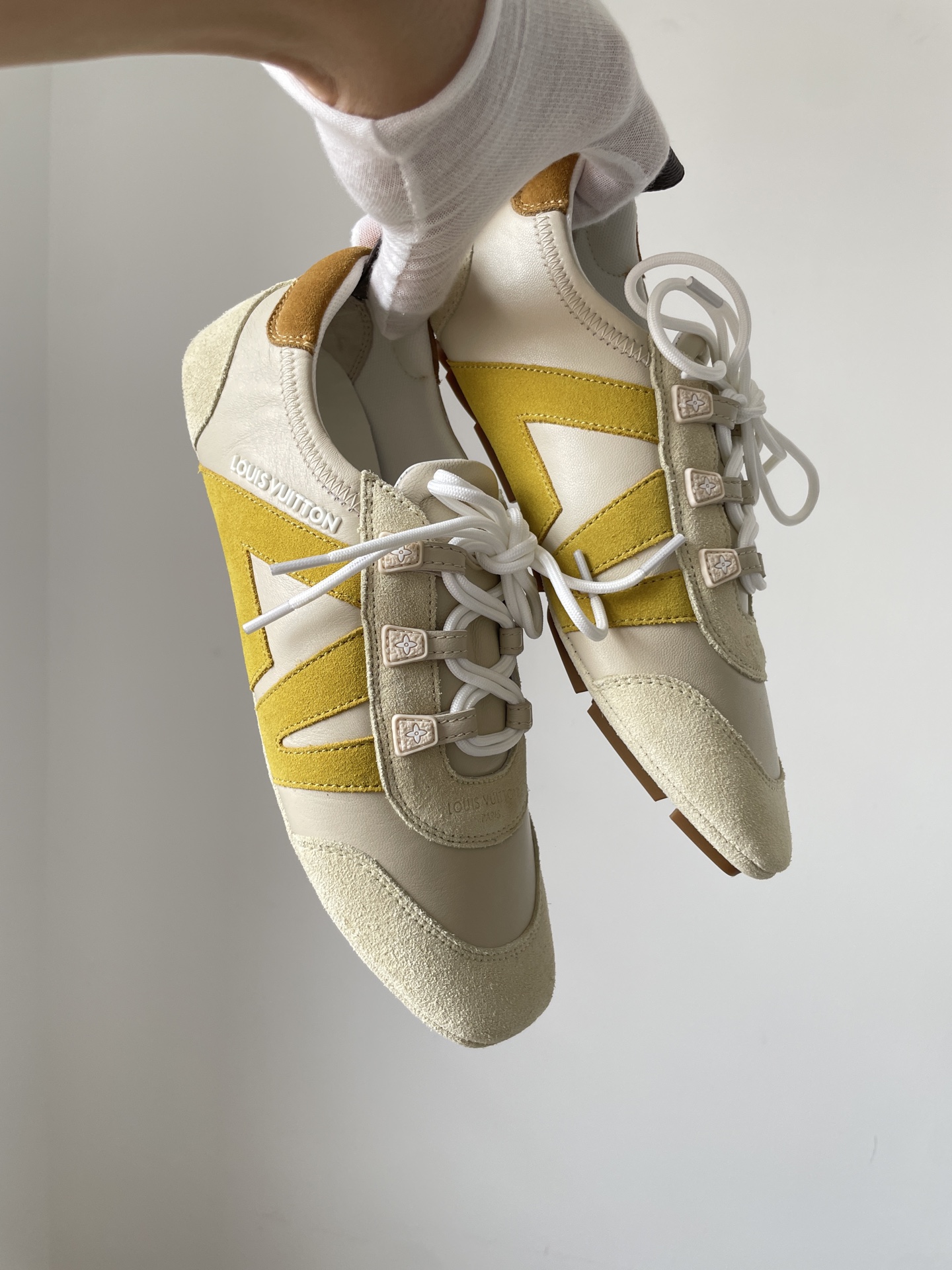 Louis Vuitton Sneakerina Beige Lambskin Ballet-Inspired Low-Top Casual Shoes - Image 5