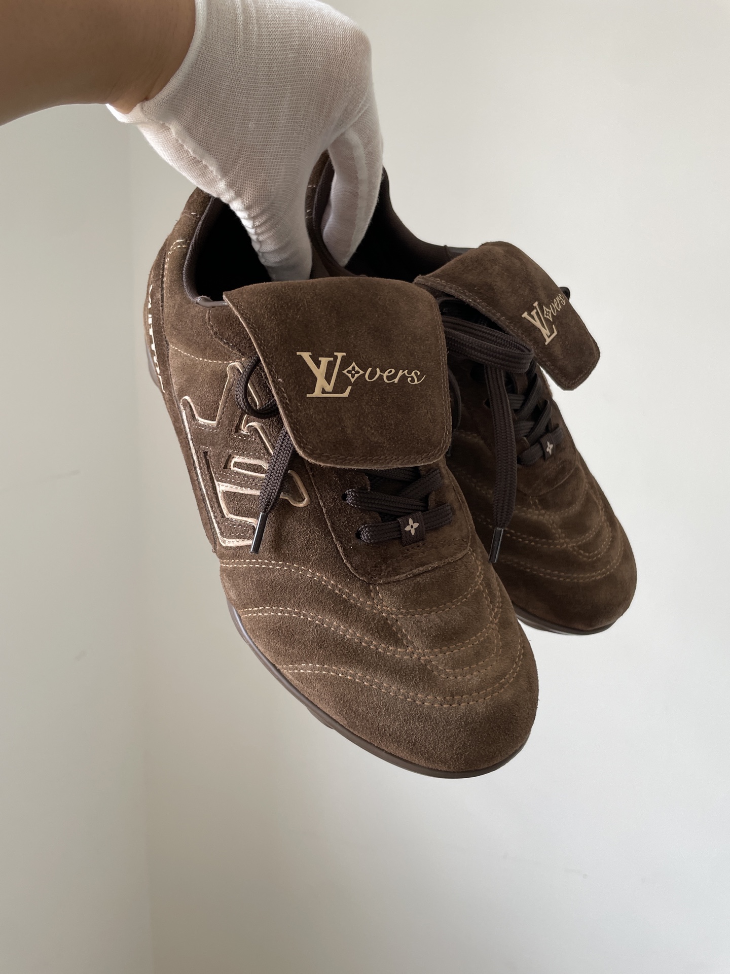 Louis Vuitton Footprint Soccer Dark Brown Suede and Leather Low-Top Casual Shoes - Image 3