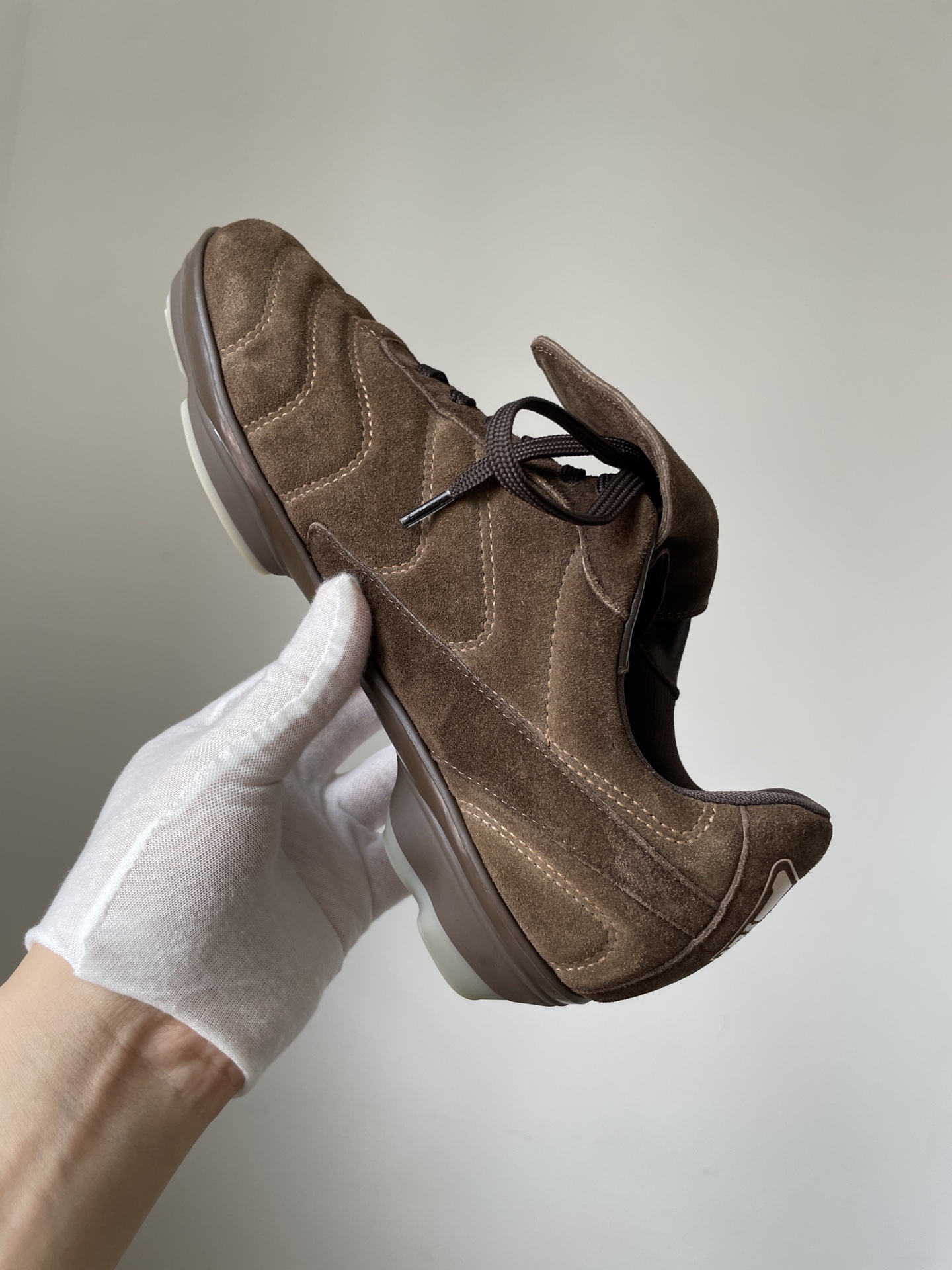 Louis Vuitton Footprint Soccer Dark Brown Suede and Leather Low-Top Casual Shoes - Image 4