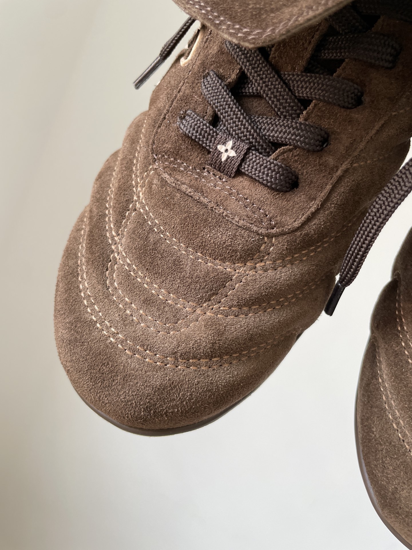 Louis Vuitton Footprint Soccer Dark Brown Suede and Leather Low-Top Casual Shoes - Image 7