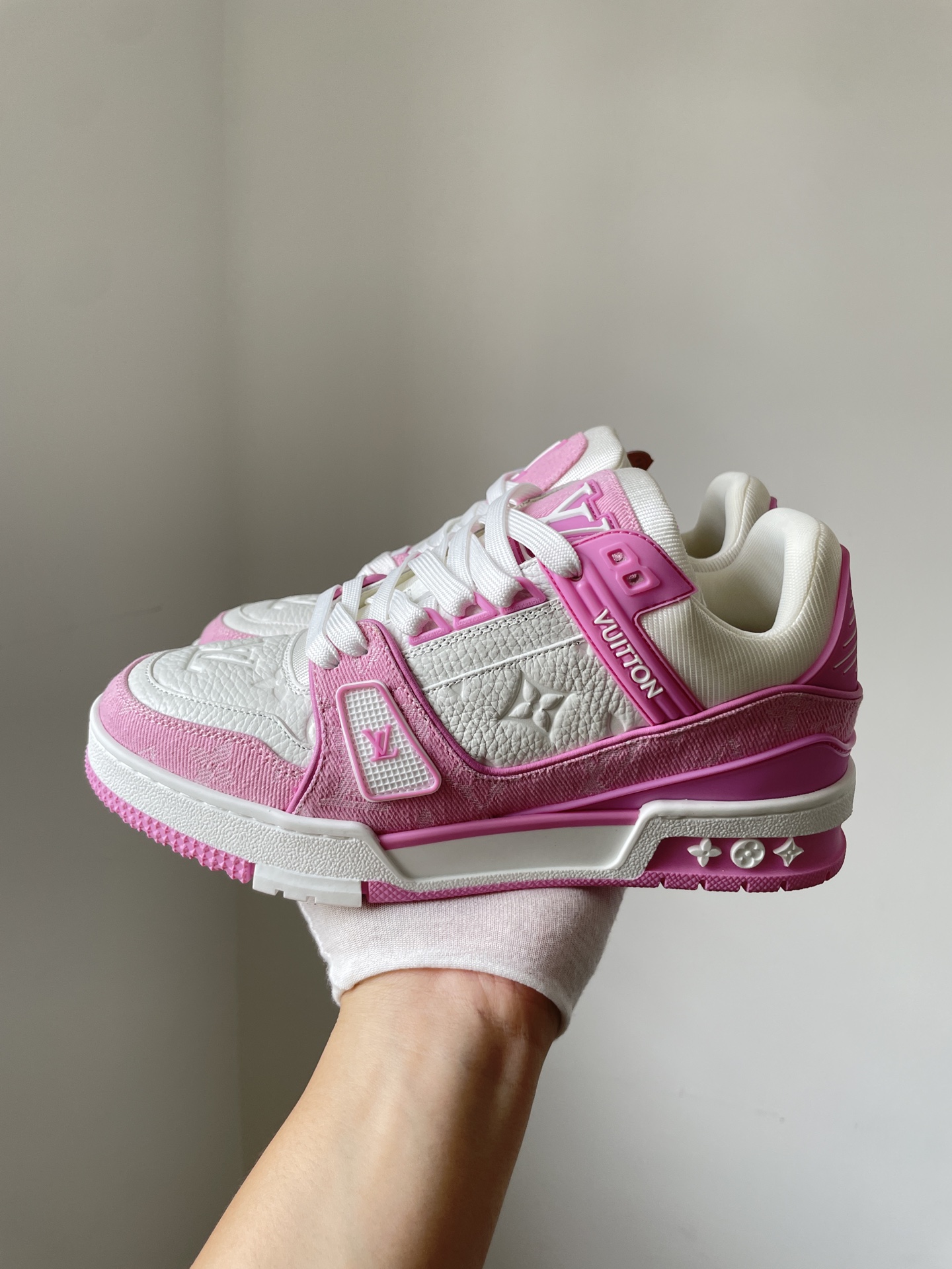 Louis Vuitton Trainer Pink Canvas and Leather Printed Low-Top Sneakers - Image 4