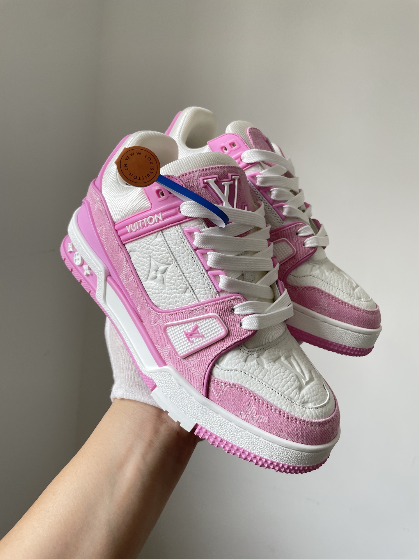 Louis Vuitton Trainer Pink Canvas and Leather Printed Low-Top Sneakers - Image 6